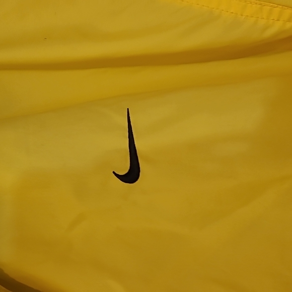 Nike windbreaker jacket - Picture 3 of 5